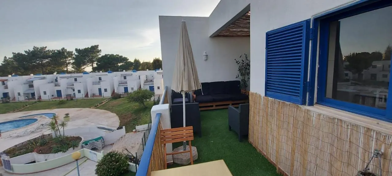 Apartment Alvor Balcony With Pool By Homing Portugal